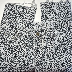 Garnet Hill Animal Print Denim Jeans Raw Edge sz4